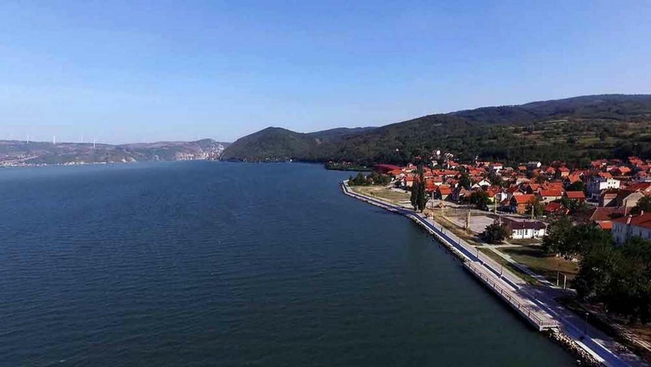 Apartments Barocco Golubac Eksteriør billede
