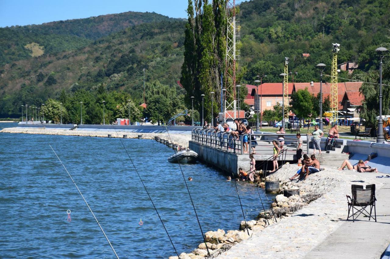 Apartments Barocco Golubac Eksteriør billede